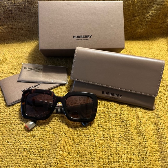 Burberry Accessories - Burberry Black and Brown Sunglasses